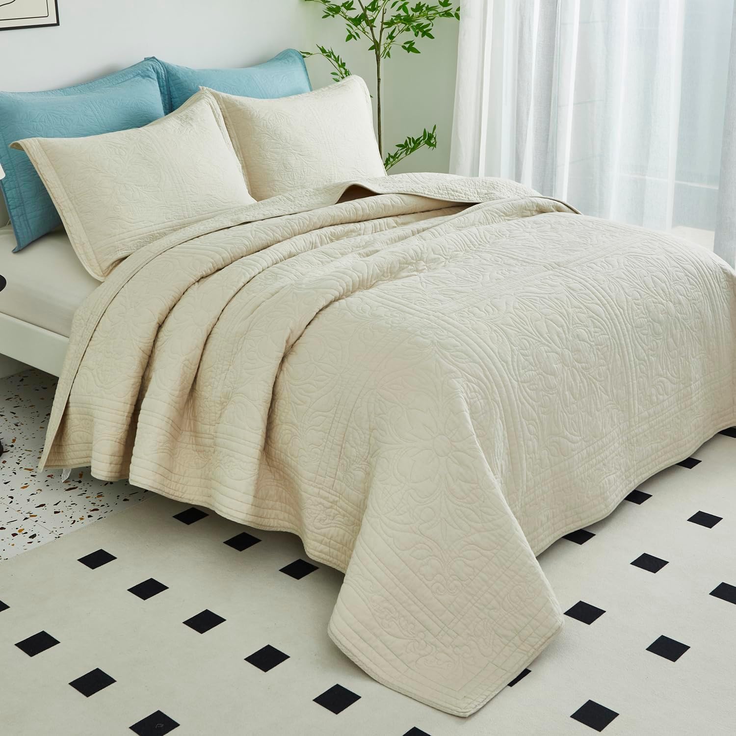 WINLIFE 100% Cotton Quilt Set Full/Queen 90x98 Inch Beige Summer Bedspread Super Soft Lightweight Matelasse Embroidery Floral Coverlets for All Season, 3 Piece (1 Quilt, 2 Pillow Shams)