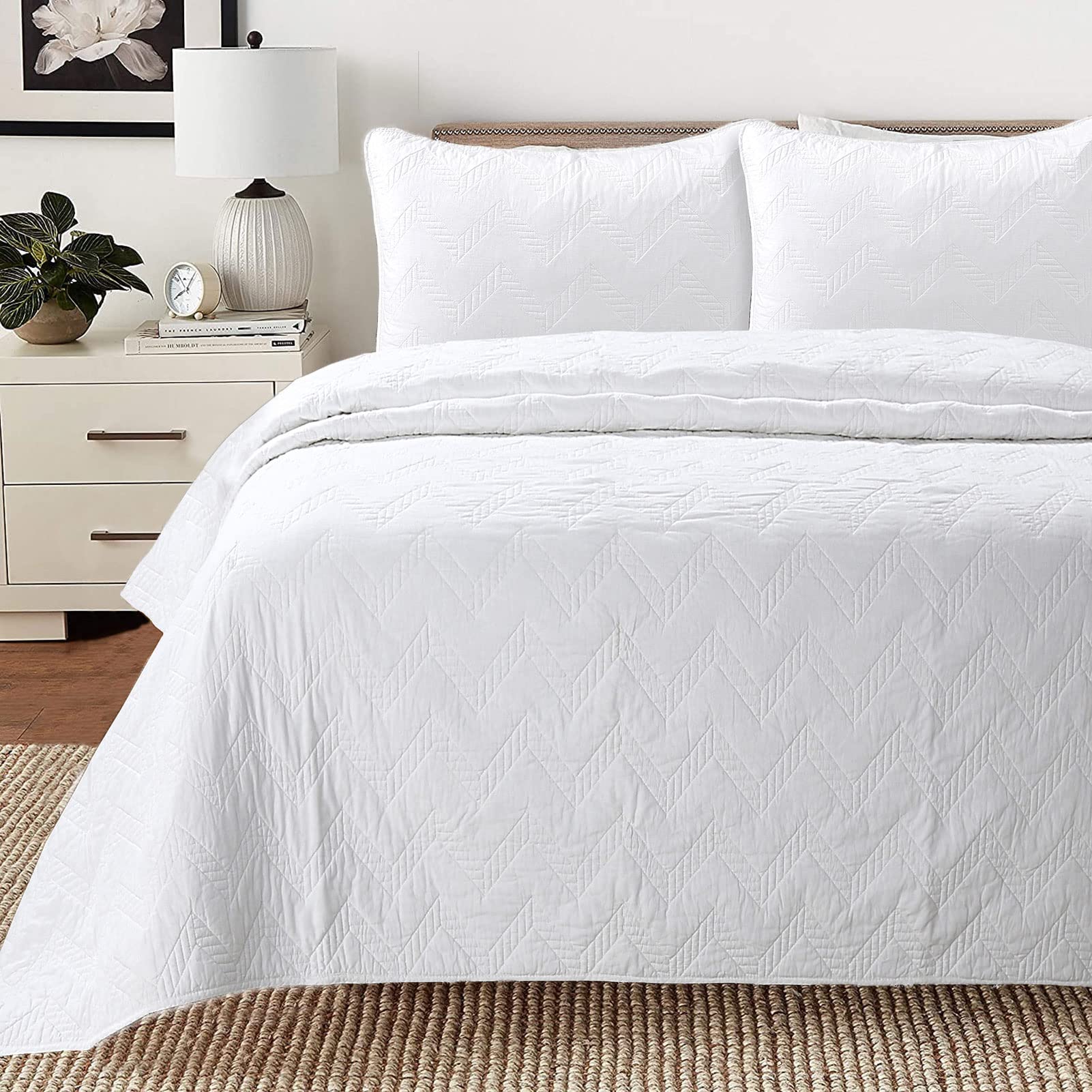 Cozy Line Home Fashions 100% Cotton Medallion Off White Matelasse Embossed Bedding Quilt Set, Reversible Lightweight Bedspread, Coverlet for All Season (Blantyre - Ivory, Queen - 3 piece)