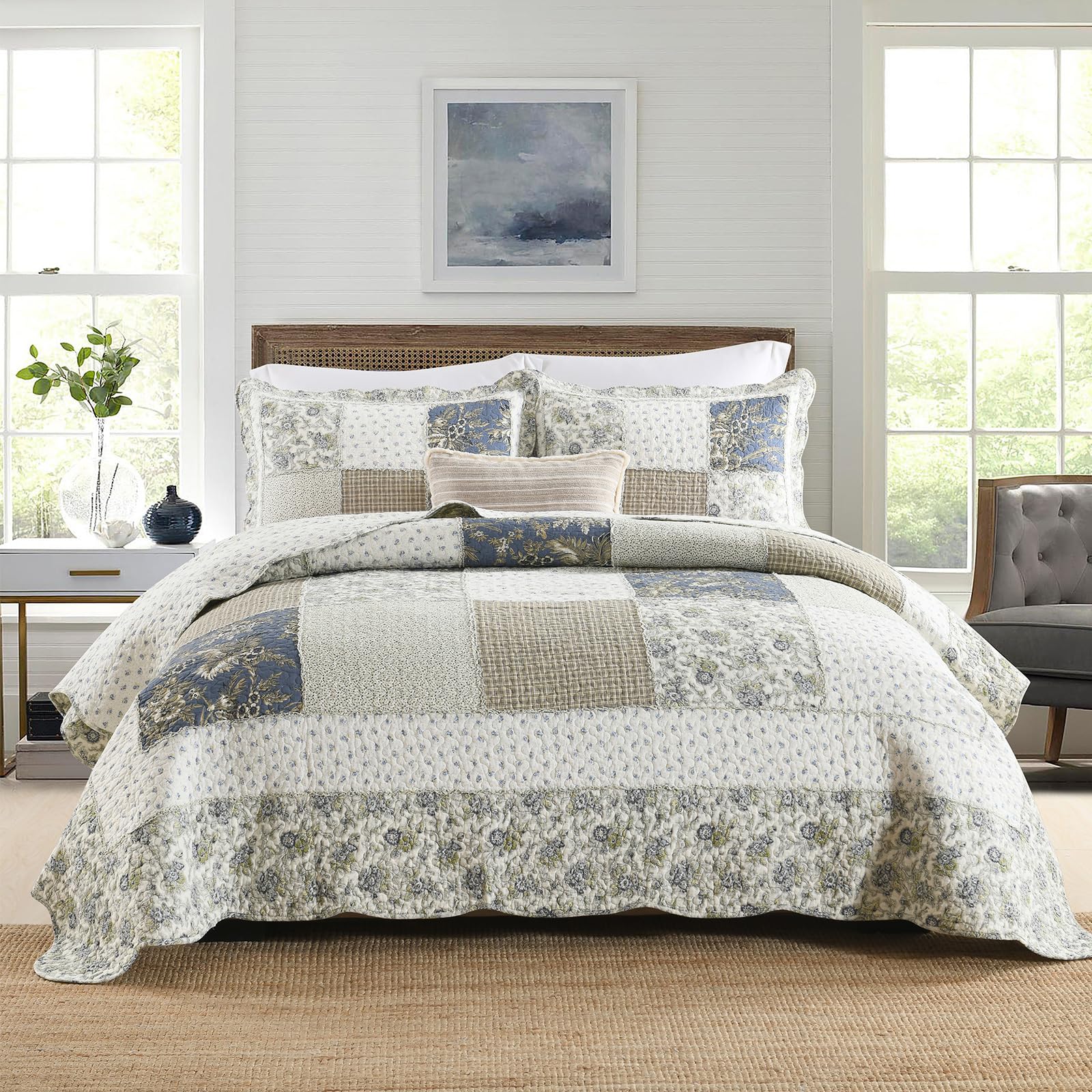 Yvooxny Quilts Queen Size Reversible Lightweight Bedspread 3-Piece Quilt Set Plaid Floral Patchwork 100% Cotton Queen Quilt Set Bedding Set with Pillow Shams for All Seasons, Azure Blue, 90x98''