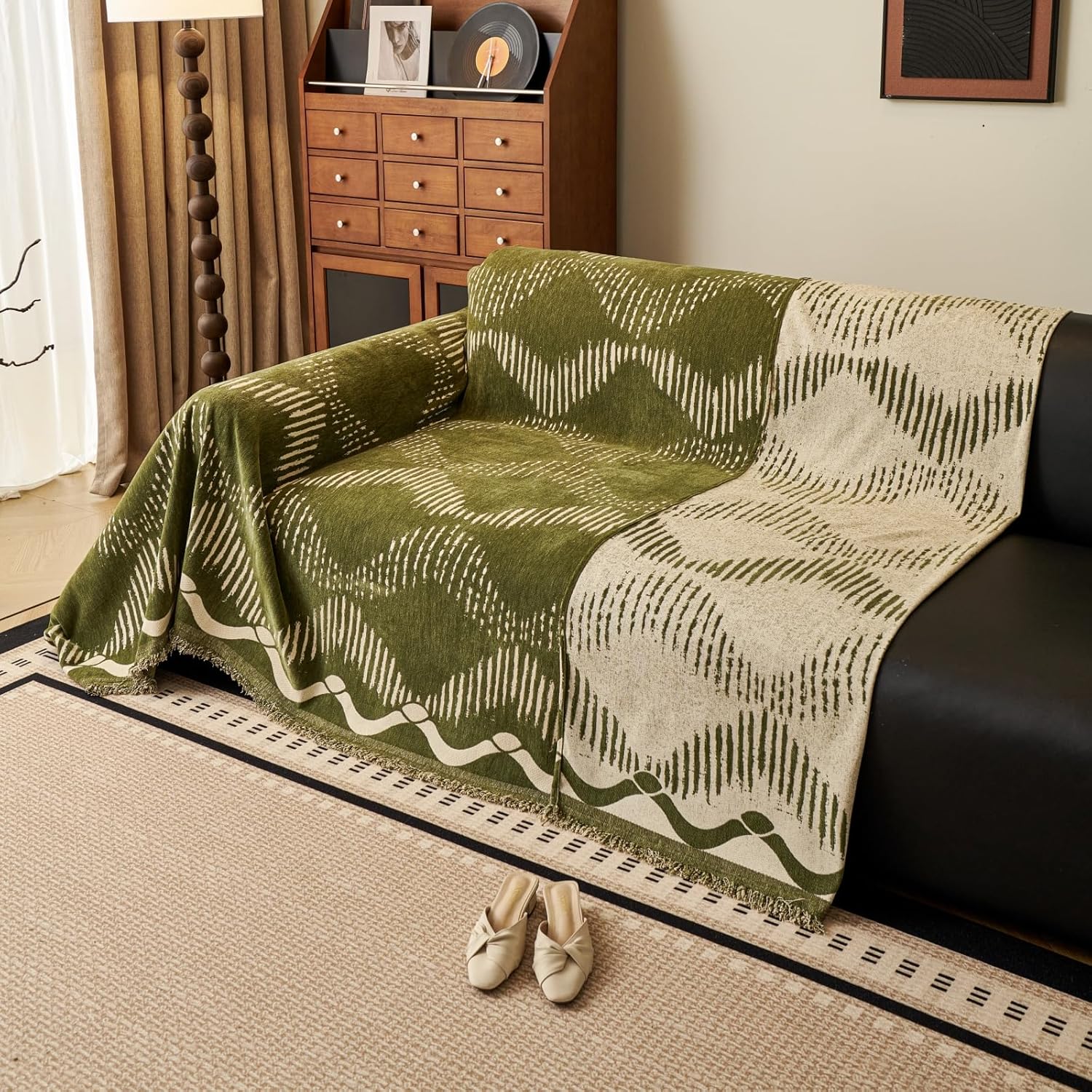 Green Geometric Couch Cover for 3 Cushion Sofa, Boho Reversible Couch Cover Sectional L Shape, Modern Home Decor Chenille Non Slip Washable Large Couch Protector for Dogs 71"x118"
