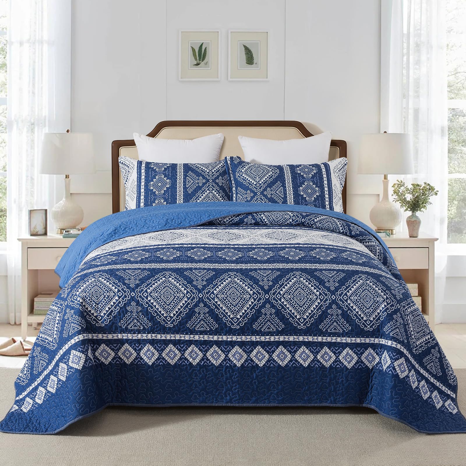 NEWLAKE Quilt Set Queen Size, 100% Cotton Patchwork Green Bohemian Quilt Sets, Reversible Bedspread Lightweight and Breathable for All Seasons, Soft Quilted Bedspread with 2 Pillow Shams