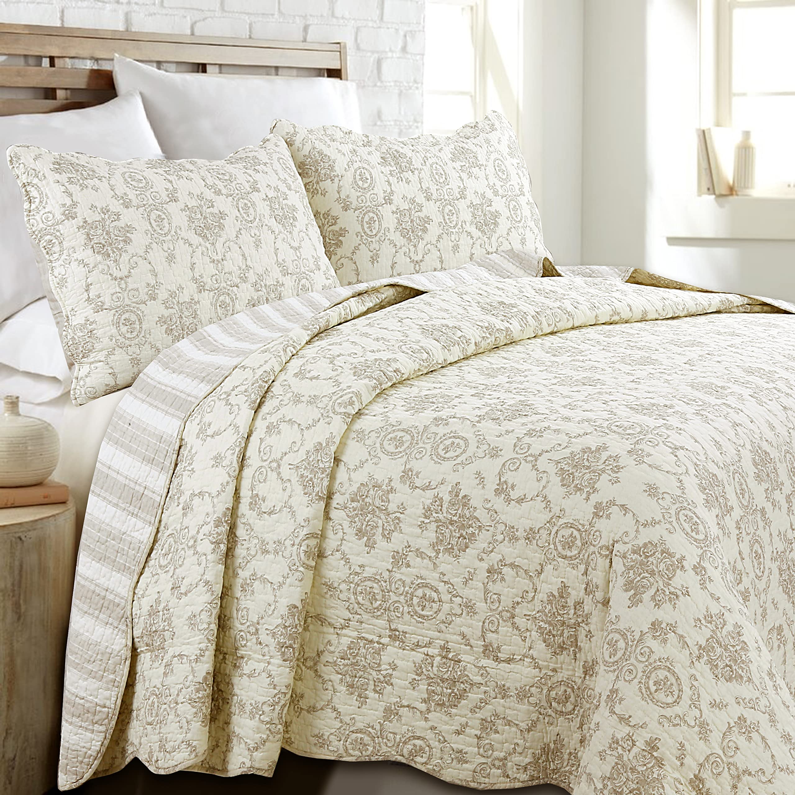 Cozy Line Home Fashions French Medallion 100% Cotton Bedding Quilt Set, Beige Ivory Rose Flower Reversible Coverlet Bedspread (Cream Eggnog, Queen -3 piece)