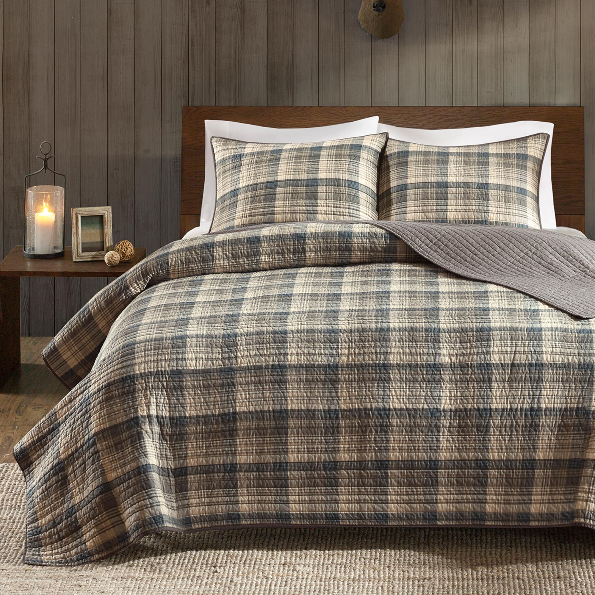 Woolrich Winter Plains Reversible Quilt Set - Cottage Styling Reversed to Solid Color, All Season Lightweight Coverlet, Cozy Bedding Layer, Matching Shams, Oversized Full/Queen, Stripes Taupe 3 Piece