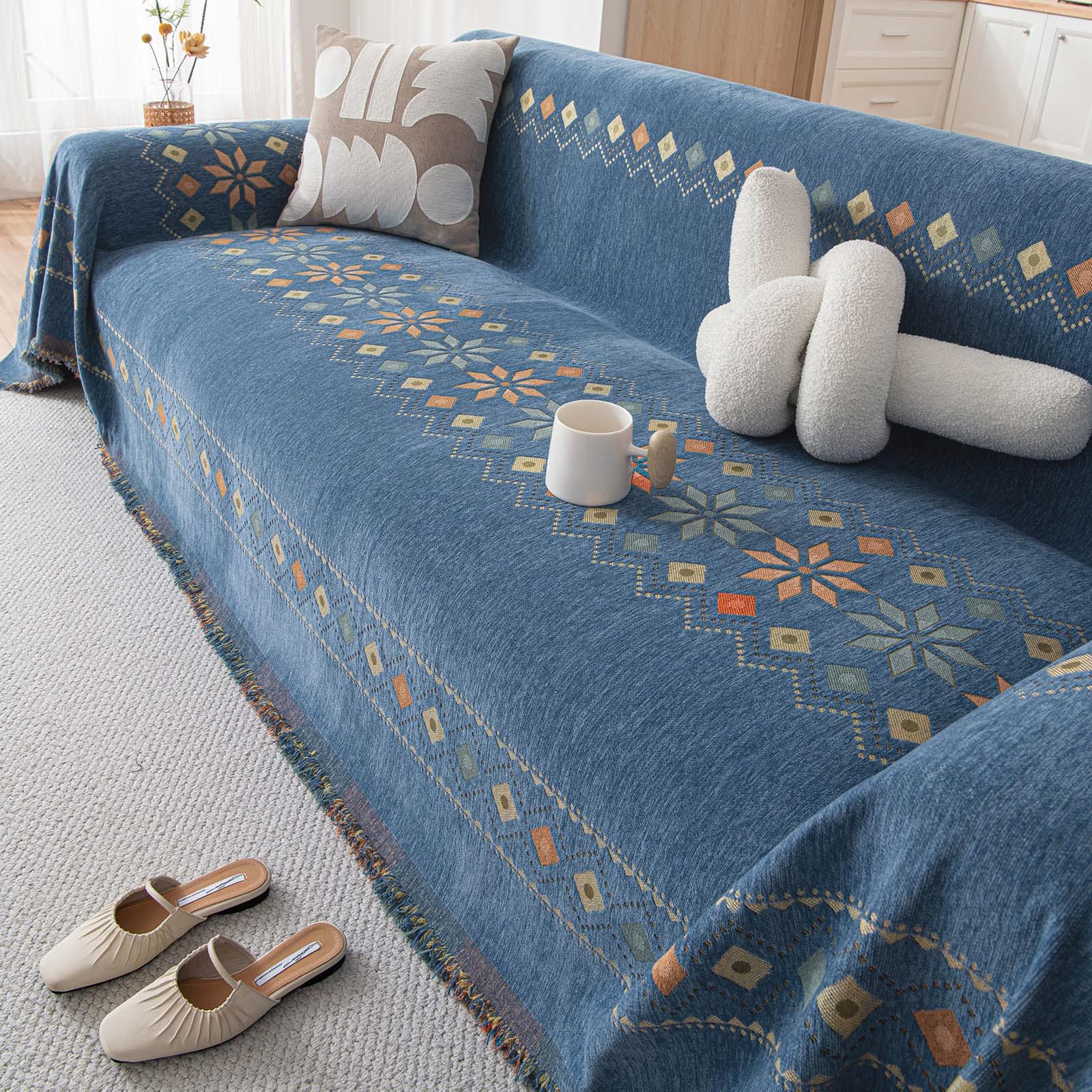 VClife Boho Couch Cover Blue Geometric Jacquard Pattern Sofa Cover, 1 Piece Large Couch Covers for 3 Cushion Couch Sofa Washable Plush Chenille Sofa Protector for Living Room, 71x134 Inch