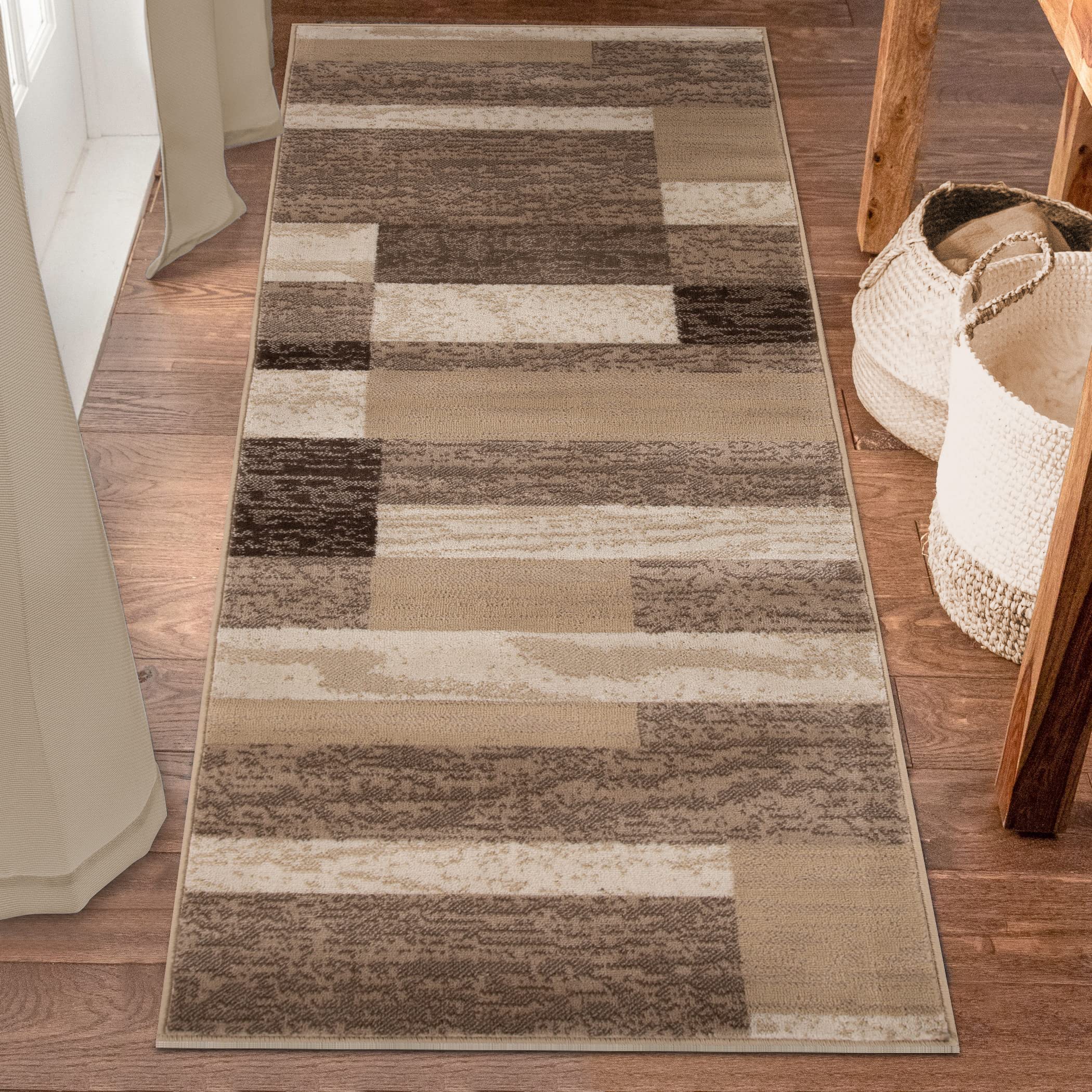 SUPERIOR Indoor Area Rug, Jute Backed, Modern Geometric Patchwork Floor Decor for Bedroom, Office, Living Room, Entryway, Hardwood Floors, Rockwood Collection, 4' x 6', Chocolate